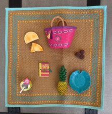 American Girl 2016 LEA CLARK Lea's Beach Picnic Set, perfect condition.