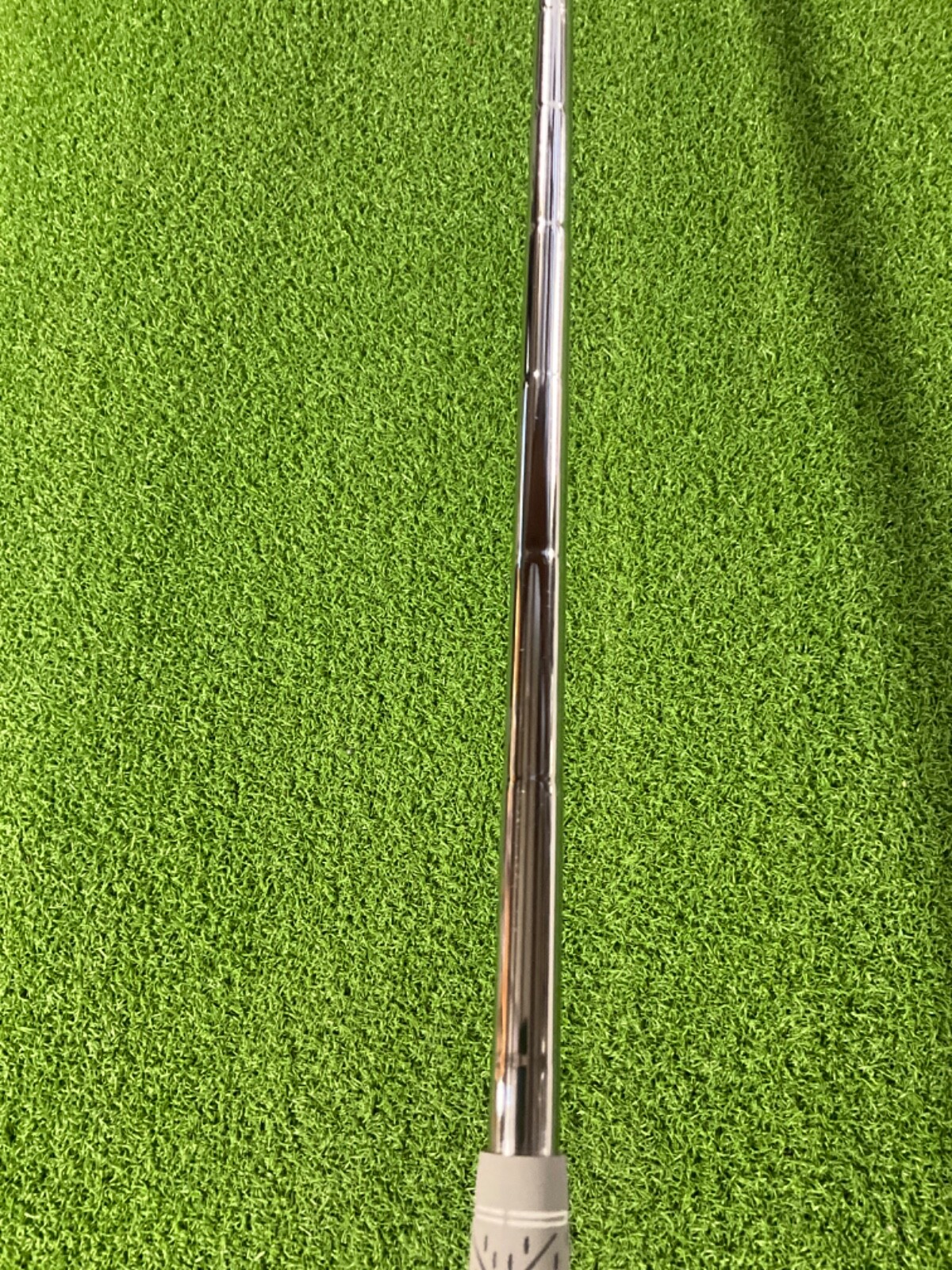 Titleist T200 4 Iron Golf Club Regular Flex Graphite Tensei Red AV