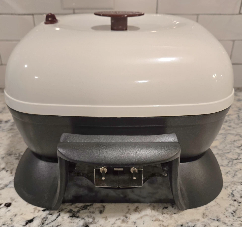 Black & Decker 深荷兰电煎锅带电源线,SK300 — 第 2/4 张图片