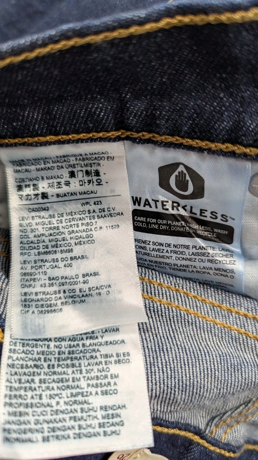 NEW Levi's Premium Jeans Womens 26x33 Ribcage Bootcut Blue Denim Button Fly NWT thumbnail 7