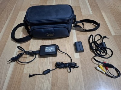JVC Mini DV Camcorder Netzteil AP-V12EG AC 11V DC 1A + Akku + Tasche + AV Kabel