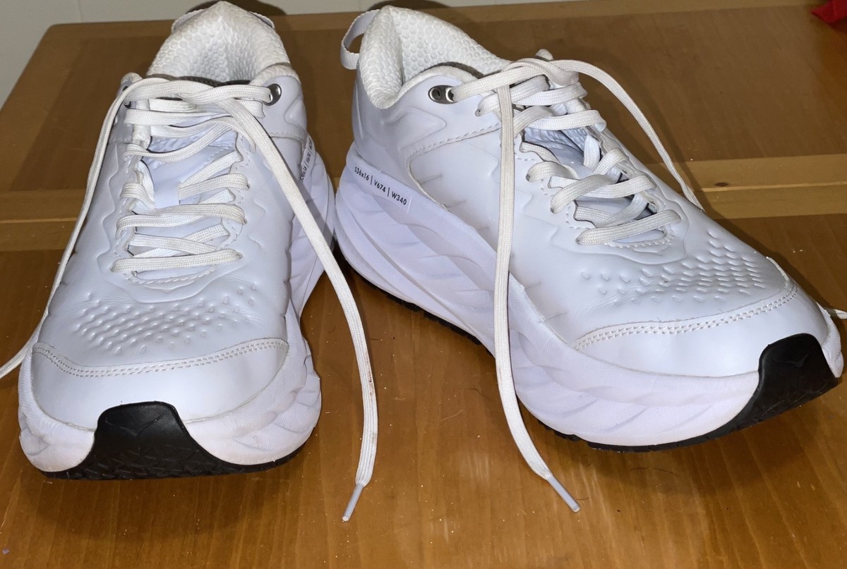 Women's Size 9 - Hoka One One -Maximum Cushion -S36x16 / V674