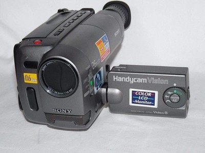 Sony NTSC 8mm HandyCam Analog Camcorder 2.5-in LCD - Video