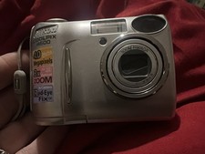 Vintage Nikon Coolpix 4600 Digital Camera - Classic Photography