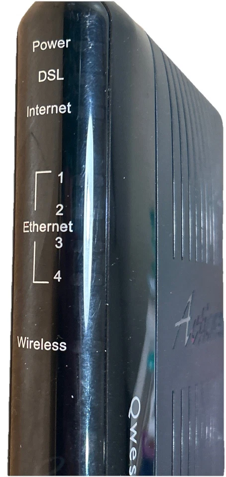 Qwest ACTIONTEC 4 port PK5000 Wireless DSL Router/Modem - Image 4 of 4