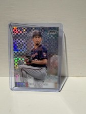 topps stadium club chrome x-fractor 2020 kenta maeda card 351 minnesota twins