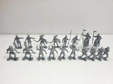 (20) Marx Re-Issue 1/32nd scale Silver Armored Knights & Horses 
