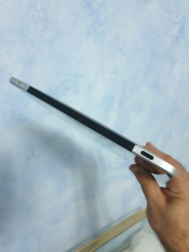 iPad 1 16Gb - Para piezas (No Carga) - Imagen 3 de 4