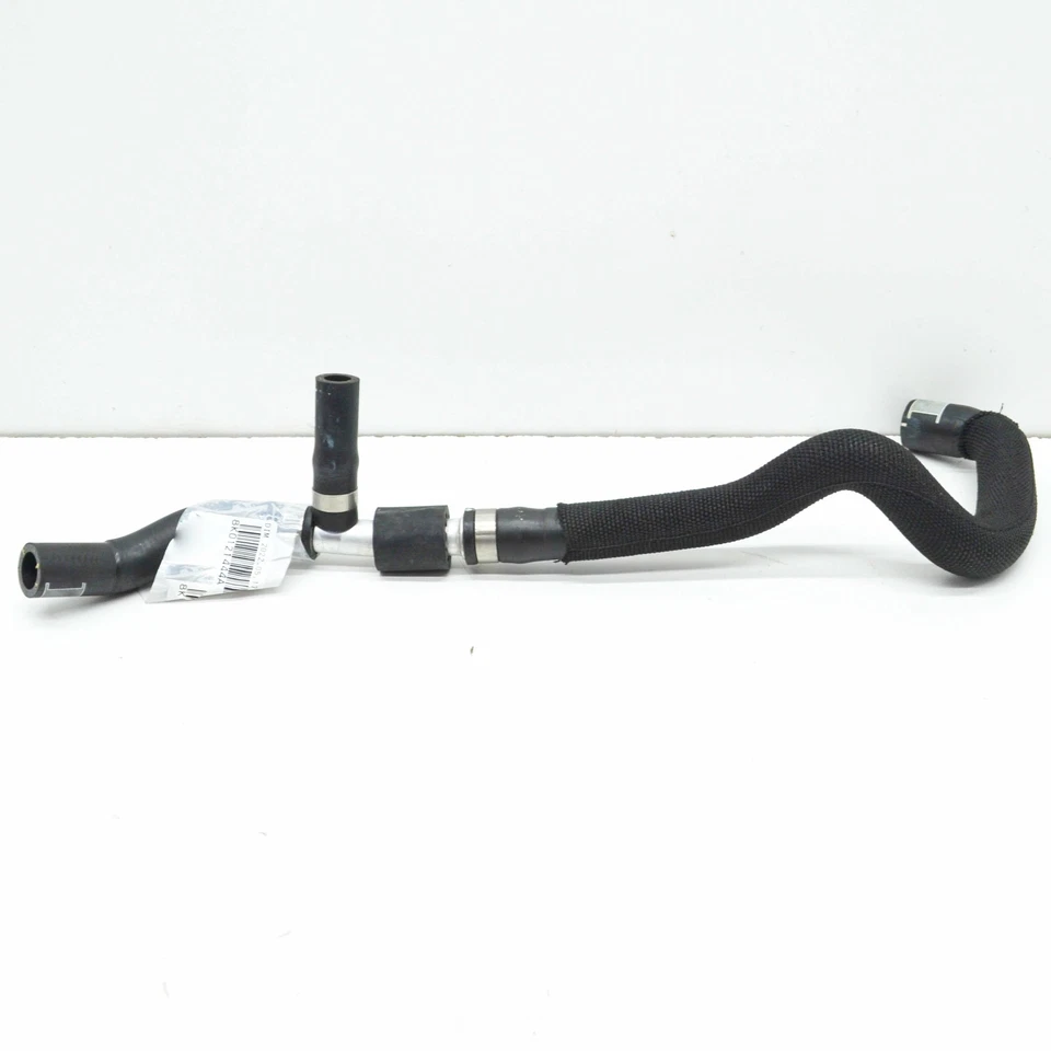 NUEVA MANGUERA TUBO REFRIGERANTE MOTOR AUDI RS4 AVANT B8 8K0121444A 8K0-121-444-A Foto 3 de 4