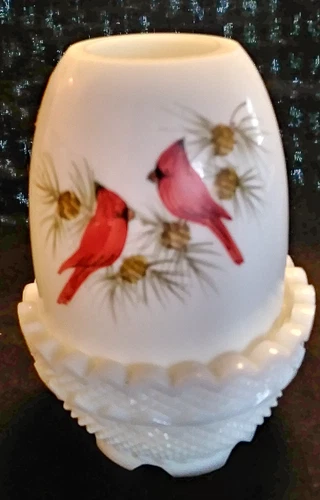 Fenton Milk Glass Cardinals Fairy Lamp 4.5” Hand Painted W/ Signature&Paper Labe