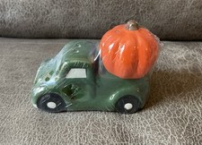 New Sealed Fall Salt And Pepper Shaker Set Green Truck With Orange Pumpkin New Sealed Fall Salt And Pepper Shaker Set Green Truck With Orange Pumpkin