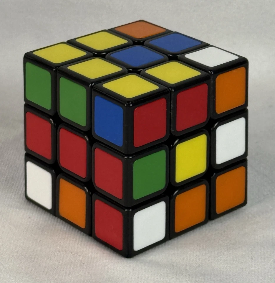 Cubo de Rubik con azulejos vintage cubo de Rubik’s 1981 Foto 3 de 4