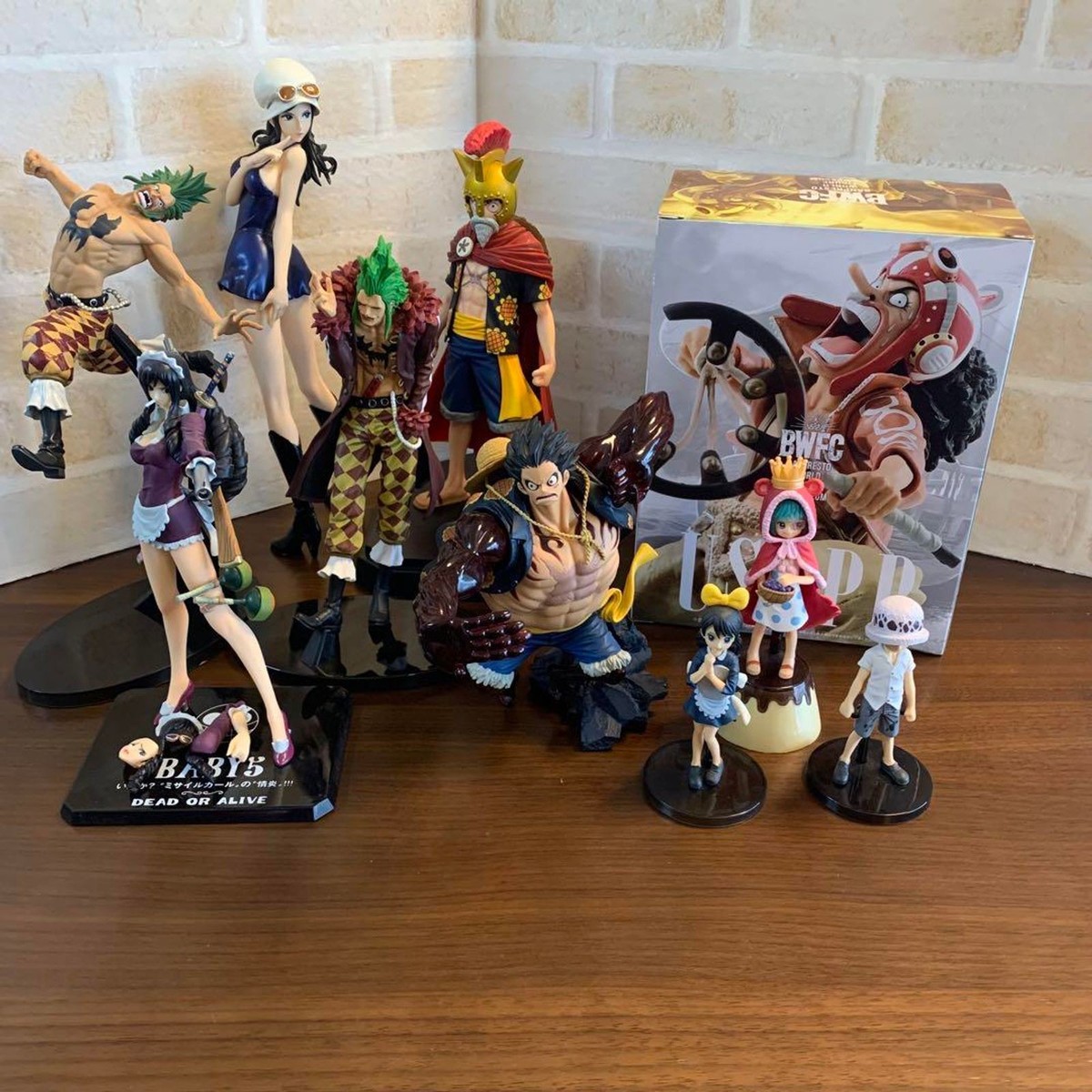 ONE PIECE DRESSROSA フィギュア 6体セット 12x One Piece Styling Dressrosa Arc Figures Set - Luffy, Law