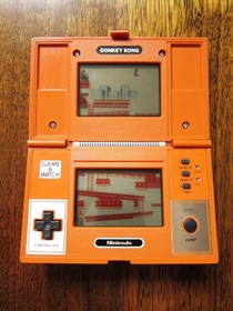 NINTENDO Donkey Kong Game and Watch in Excellent Condition (DK-52) 1982