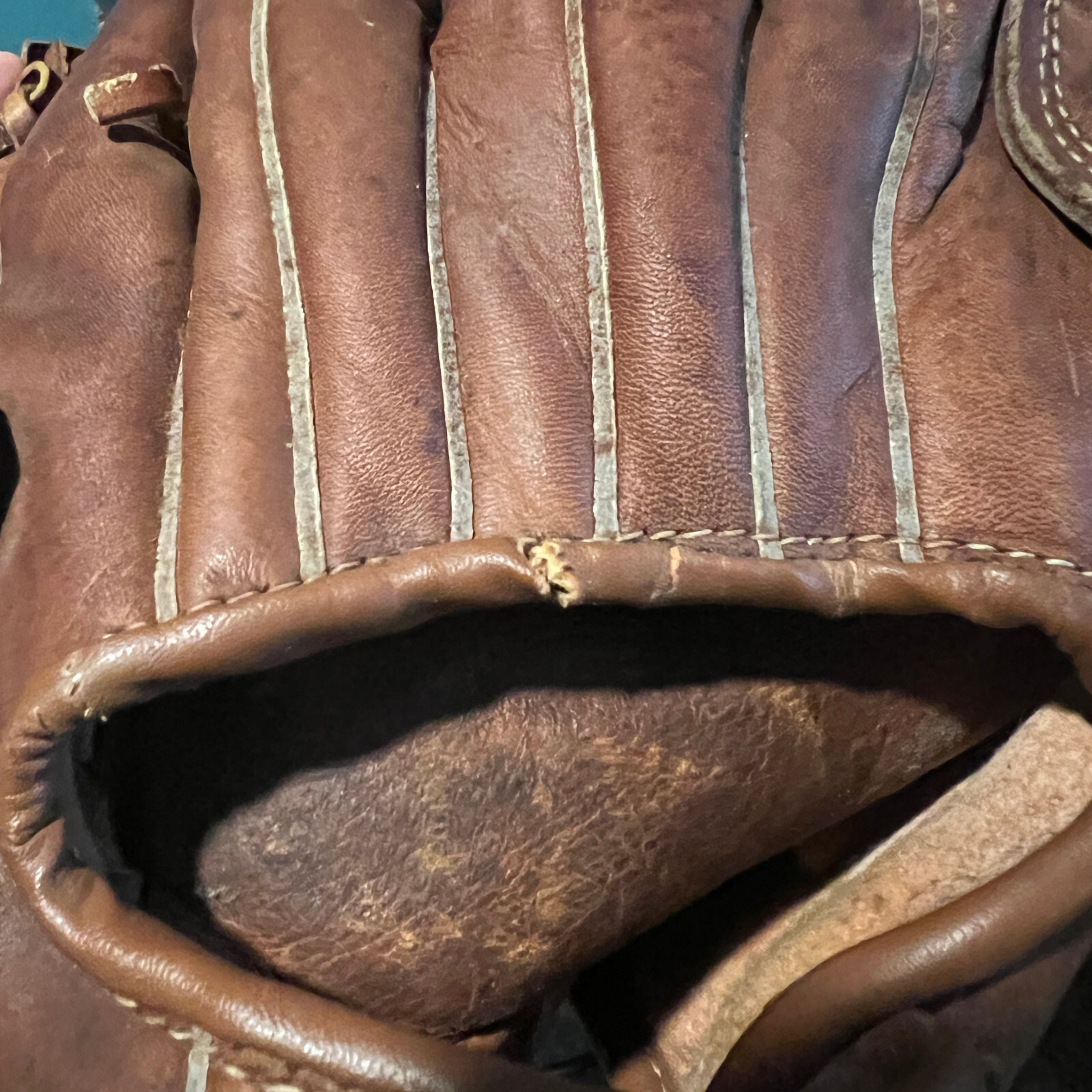 Wilson Soft Flex A9845 Grip-Tite Pocket Leather Softball  Baseball Glove 12" RHT