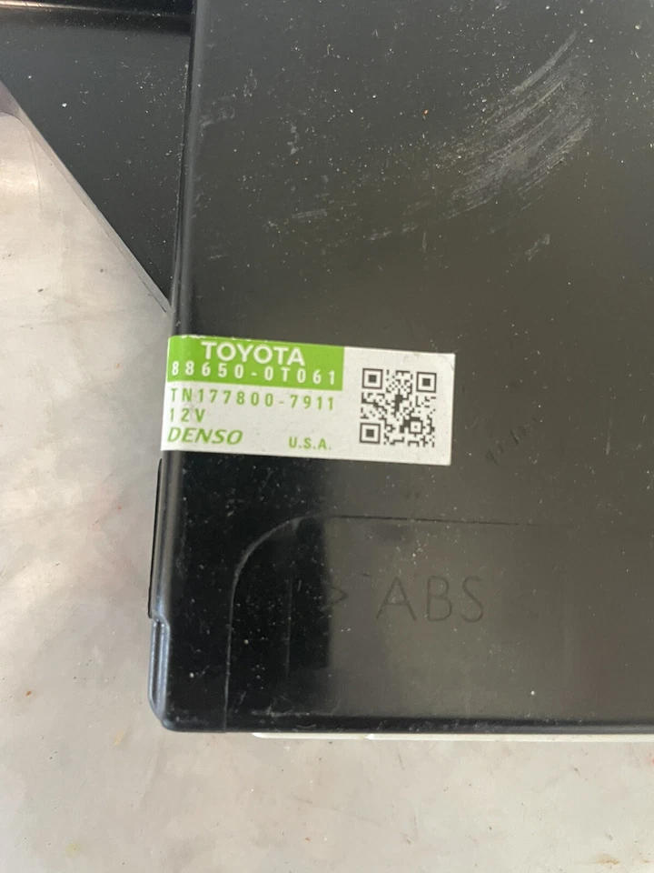 Toyota Venza 2016 módulo amplificador de clima AC 88650-0T061 OEM Foto 2 de 4