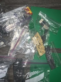 LEGO: Eiffel Tower (10181) Incomplete w/box & Instructions