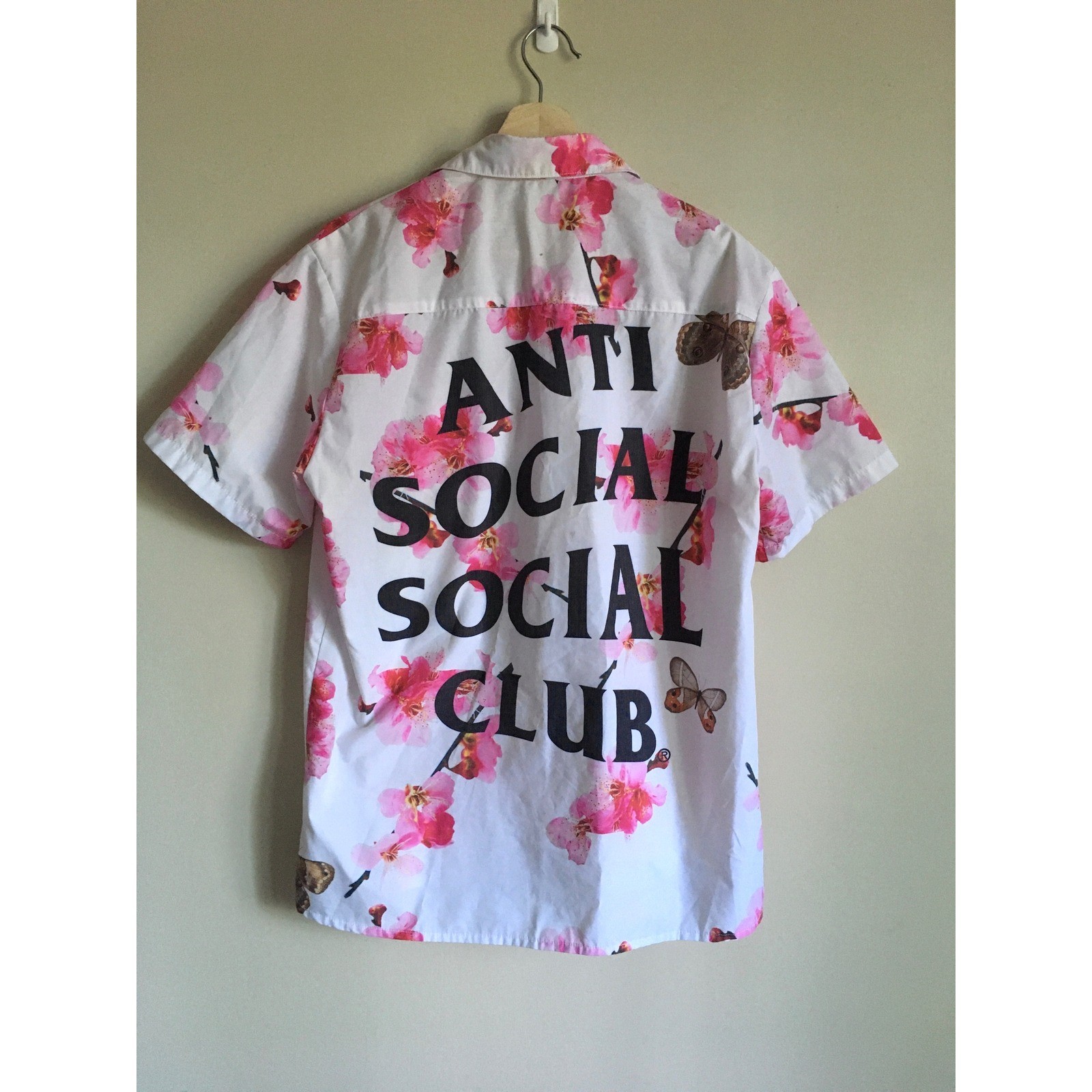 Anti Social Social Club Cherry Blossom Butterfly Butt - Gem Anti Social Social Club Cherry Blossom Butterfly Butt - Gem