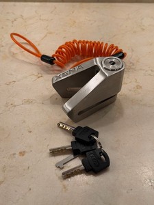 Xena X2 Motorcycle Disc Lock 14mm Double Locking Pin & Kryptonite Reminder Cable