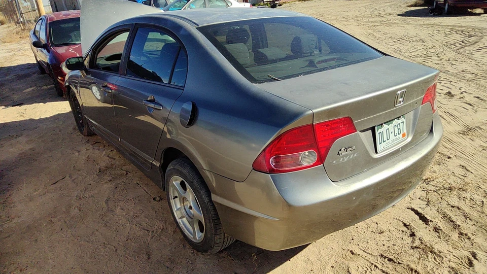 Brazo de control trasero izquierdo del conductor Honda Civic 2006-2011 brazo de control OEM 1,8 L Foto 4 de 4