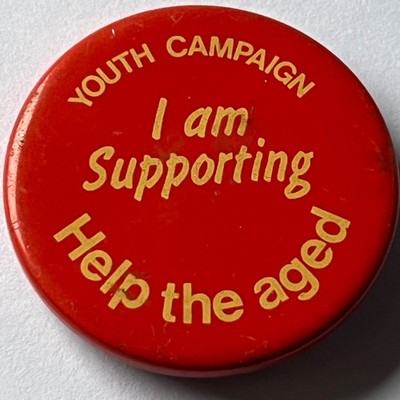 Help The Aged Youth Campaign Vintage Pin Anstecker UK Charity OAP Awareness Support