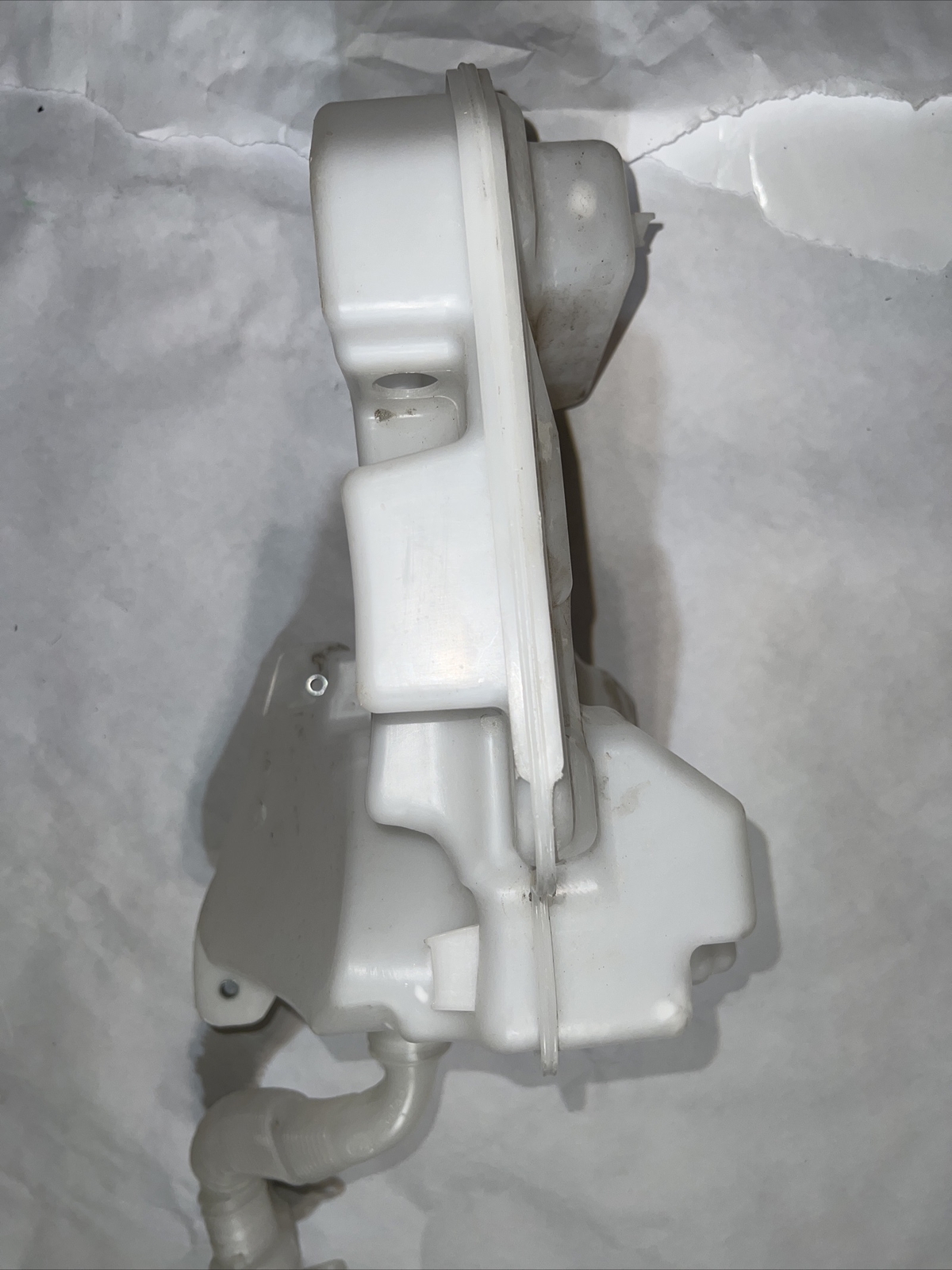 OEM AUDI A3 8V Windshield WASHER FLUID BOTTLE 5Q0955453R GENUINE 