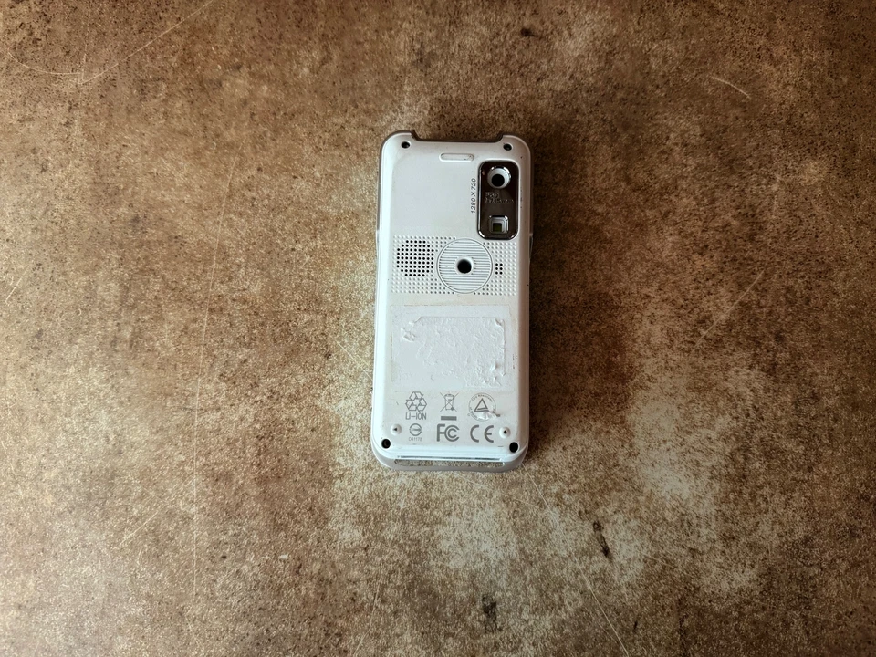 3M V5R SHOOT N' SHARE CAMCORDER & PROJECTOR - Image 2 of 4