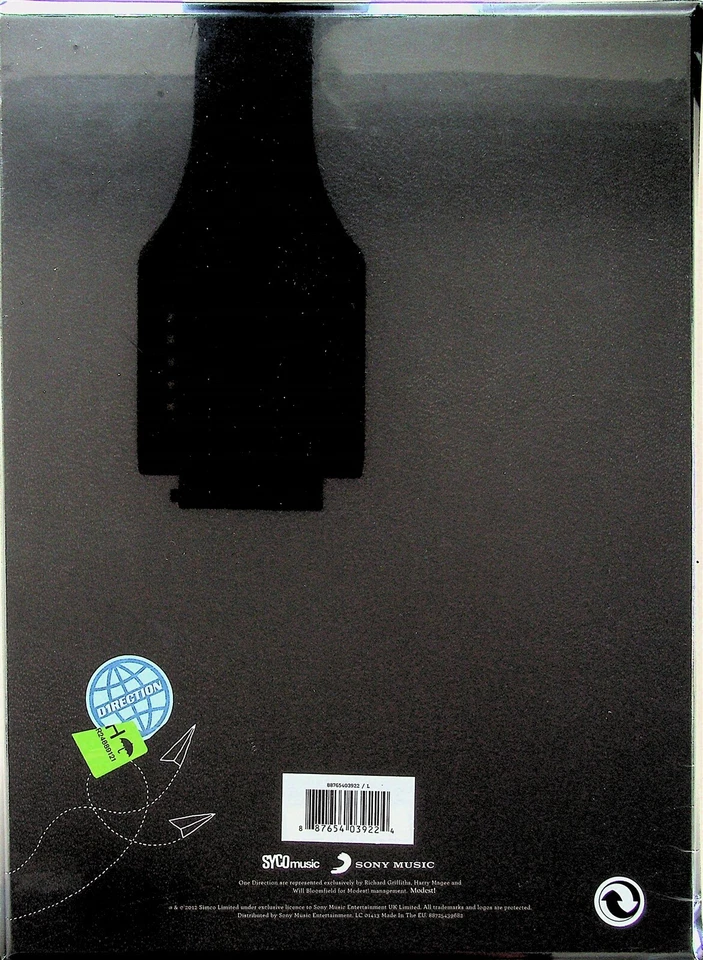 ONE DIRECTION- Take Me Home BOX SET LIMITED EDITION CD/T-SHIRT/BOOK Liam Payne - Image 2 of 2