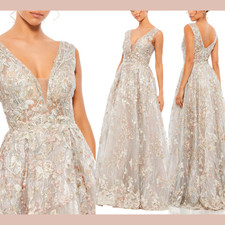 NWT Mac Duggal [ 8 ] 20131 Floral Embroidered Illusion V Neck Gown Silver #S1913