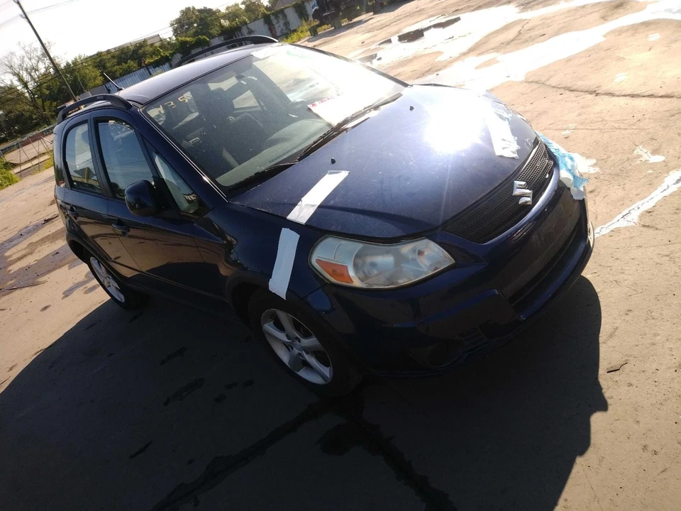 2008 Suzuki SX4 Right Front Blue Fender - Used, 101k Miles, OEM Part 204779 - Изображение 3 из 4