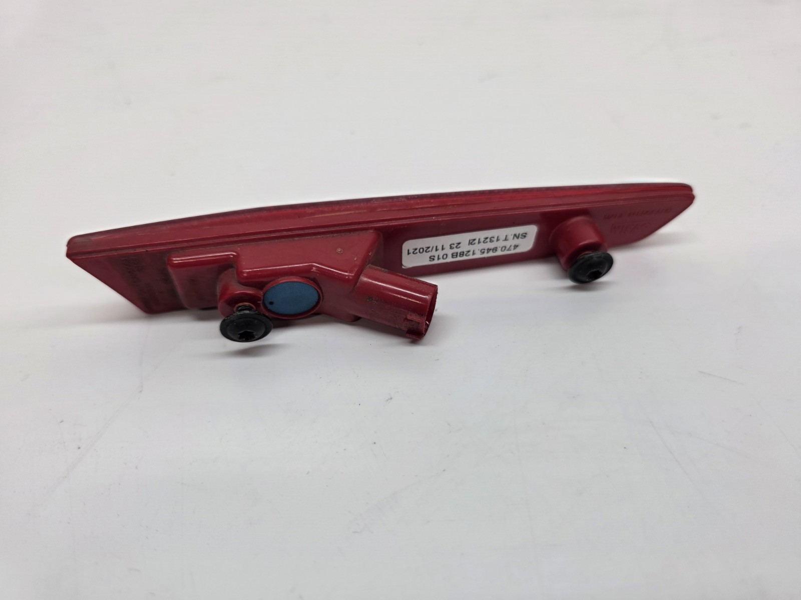 LAMBORGHINI AVENTADOR LP770 SVJ REAR RIGHT PASSENGER MARKER LIGHT OEM 470945128B