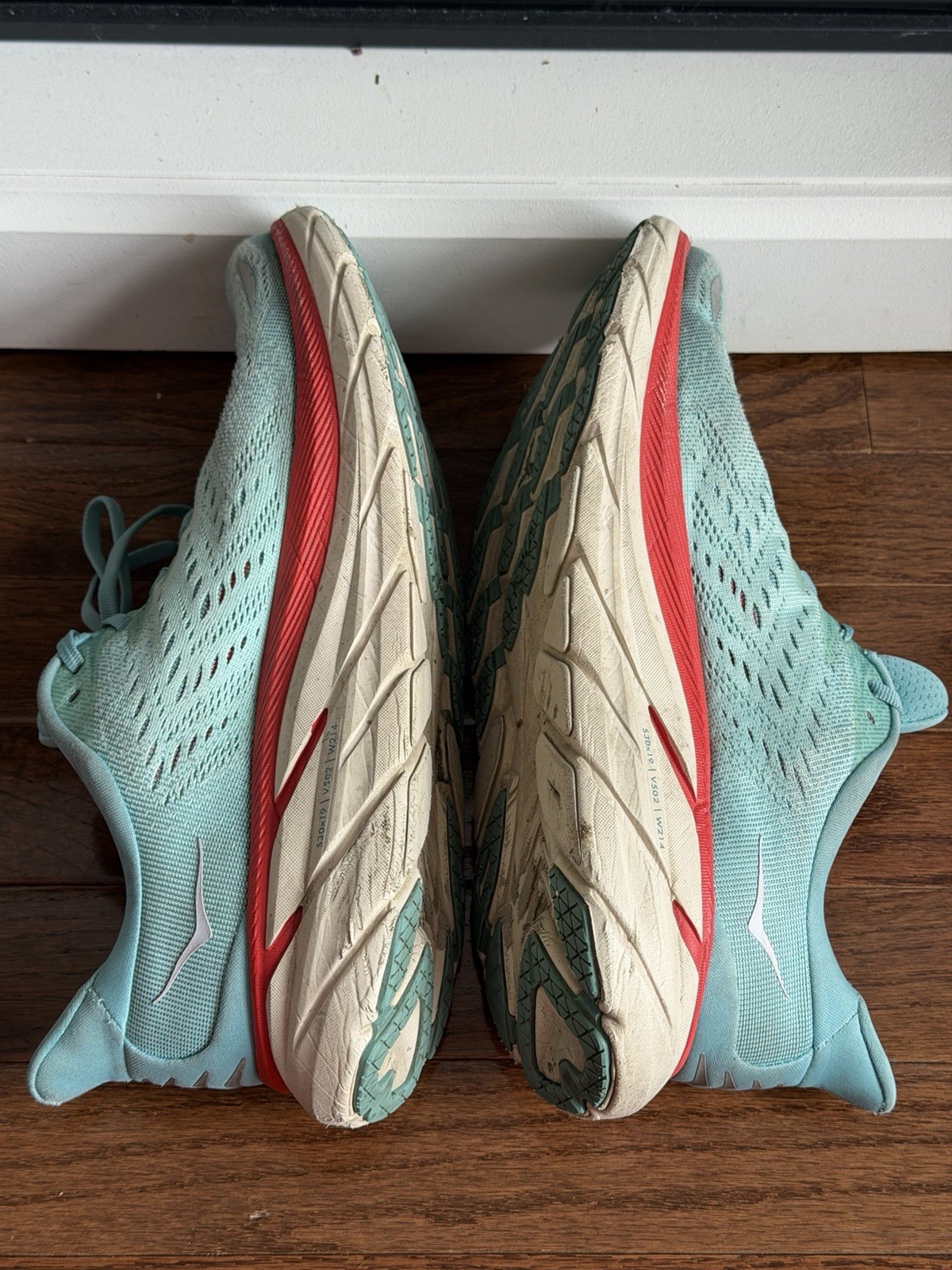 Hoka One One Clifton 8 Running ShoesWomen's 10.5D thumbnail 7