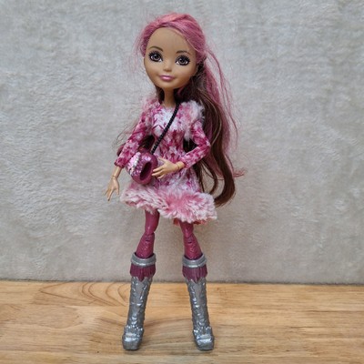 Ever After High Doll Briar Beauty Epic Winter 2015 Outfit Boots & Handbag