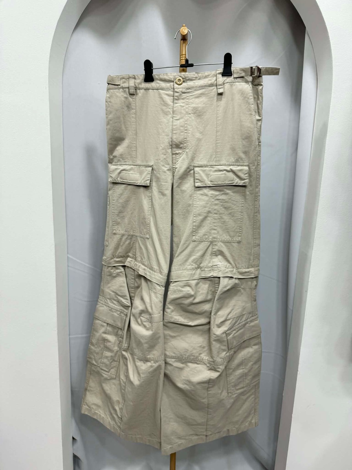 Balenciaga Flared Ripstop Cargo Pants L 152163641
