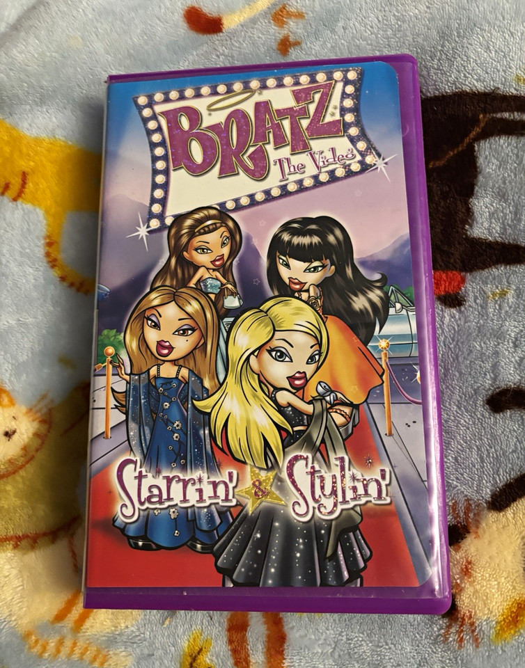 Loading Complete Screen Bratz Starrin' & Stylin' VHS Full Screen NTSC 2004 NR MGM Kids Anime | eBay