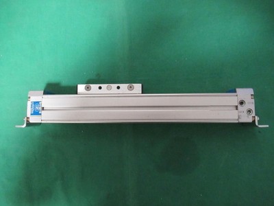 Festo DGP-25-150-PPVA-B Linearantrieb 161780 (280)