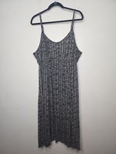 Motherhood 2X Black Print Sleeveless dress