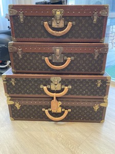 lv suitcase set