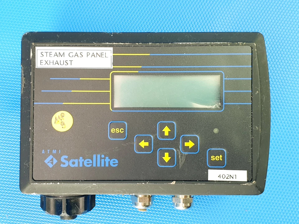 ATMI FMK Satellite R Digital Continuous Gas Monitor 9602-0505 Inkl. MwSt. - Изображение 2 из 4