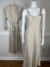 VTG Jones New York Women  s M satin maxi NightGown Robe set Lingerie Y2k