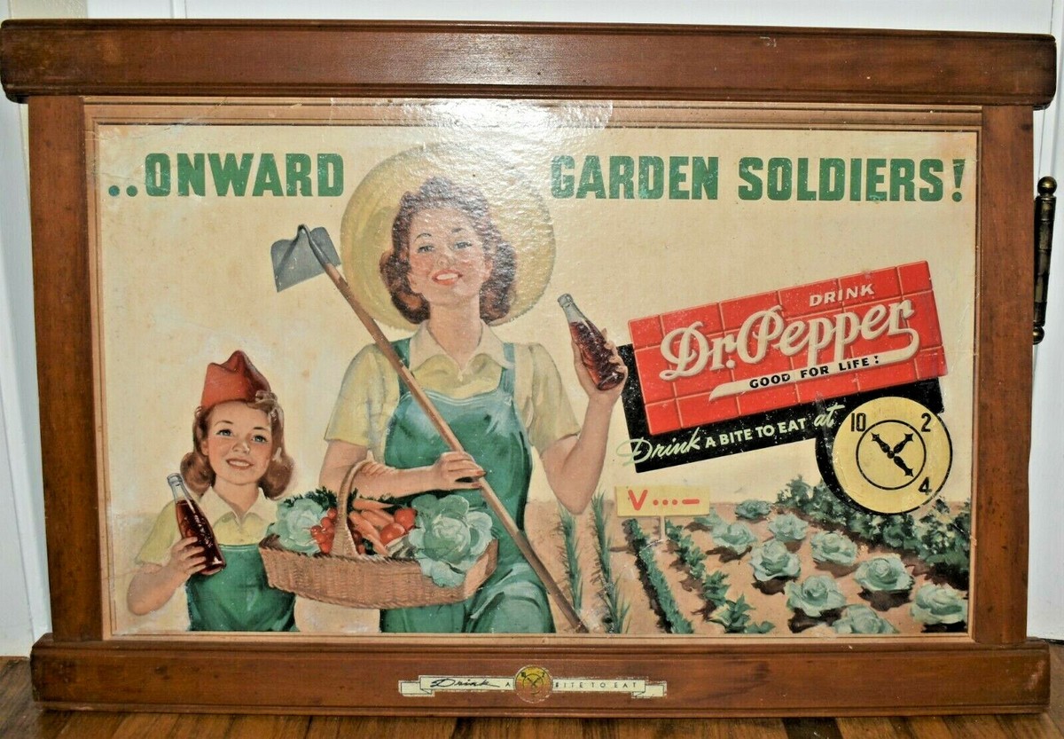 VERY RARE Vintage DR PEPPER SODA WWII ONWARD Garden Soldiers