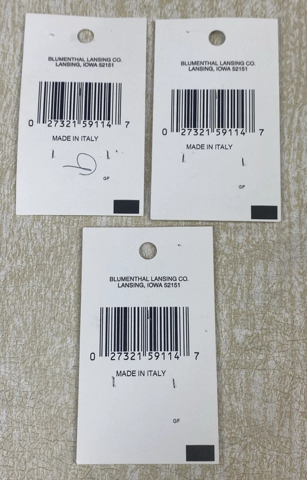 NOS la-petite Italian Shank Buttons - 3 Cards 9 Buttons - Image 2 of 3