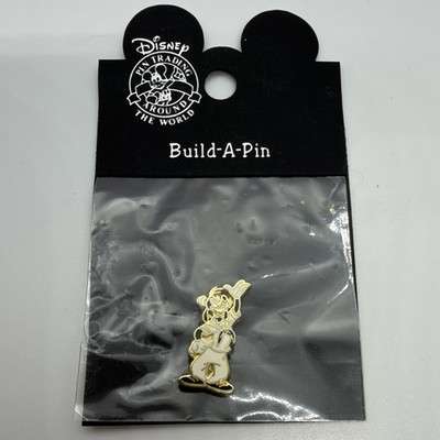 Disney Build-A-Pin Goofy Gold Character Trading Pin Around The World New