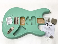 Chitarra originale HARDTAIL Fender Squier FULL THICKNESS Strat Body Classic Vibe