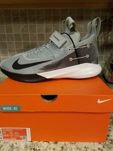 size 14 wide men's sneakers