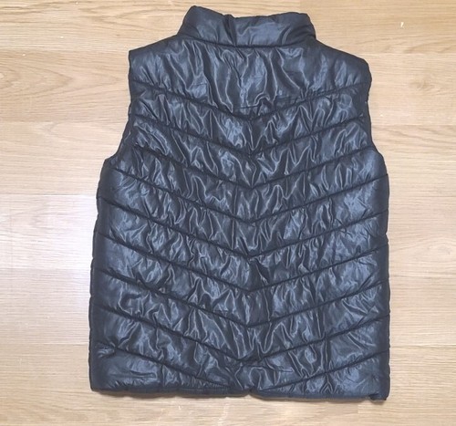 Calvin Klein Puffer Vest Youth Boys Size 5 Zip Front Pockets Black & Red Kids - Picture 2 of 2