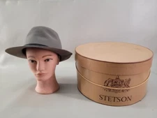 Stetson Men's Royal Deluxe Felt Hat Western Color Gray approx. size XS OpenRoad?