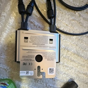 SolarEdge Power Optimizer Module w/ Attached DC Cables, Silver/Black
