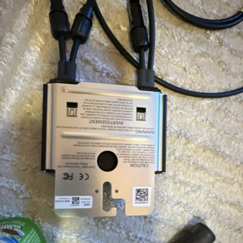 SolarEdge Power Optimizer Module w/ Attached DC Cables, Silver/Black