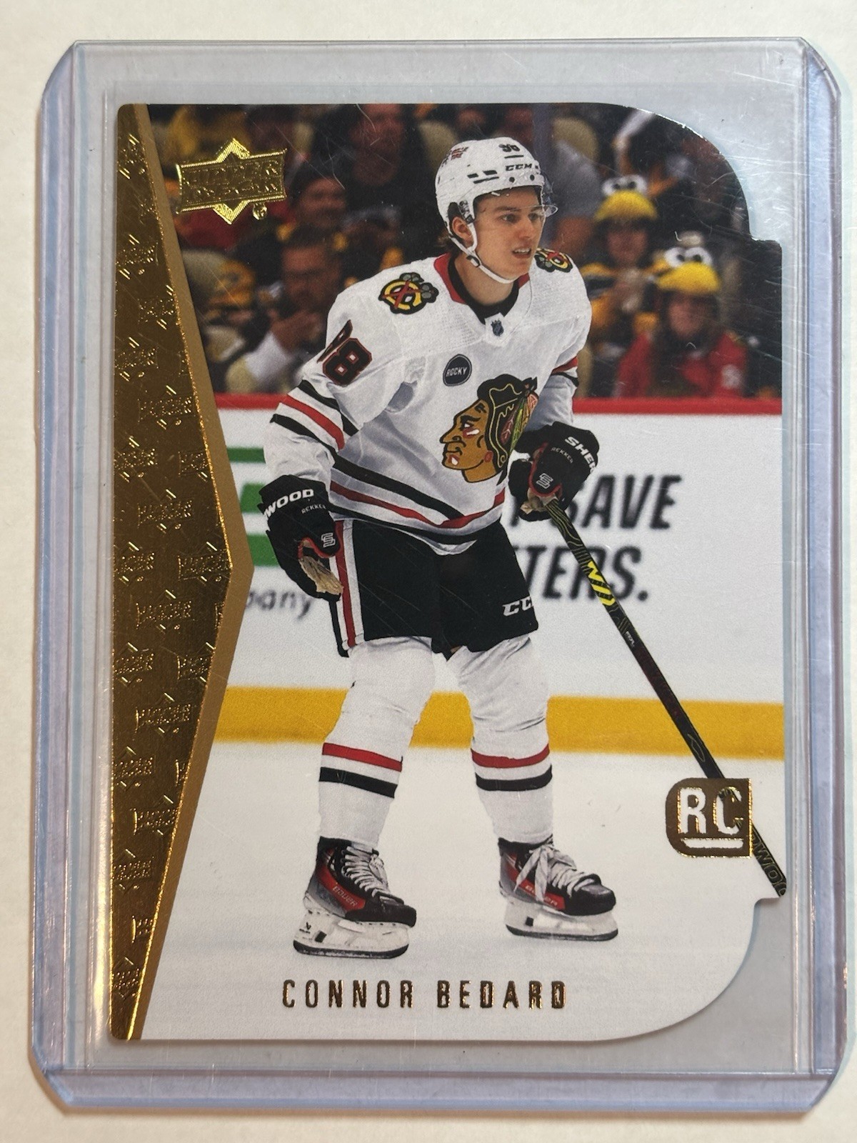 Connor Bedard 2023-24 Upper Deck Hockey Series 2 Die-Cut - RDT-19 SP GOLD RC